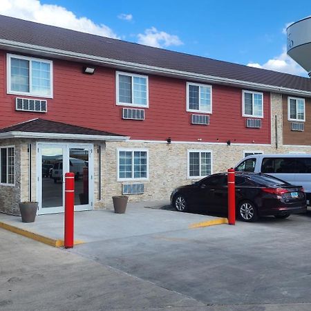 Rodeway Inn West Fargo Exterior foto