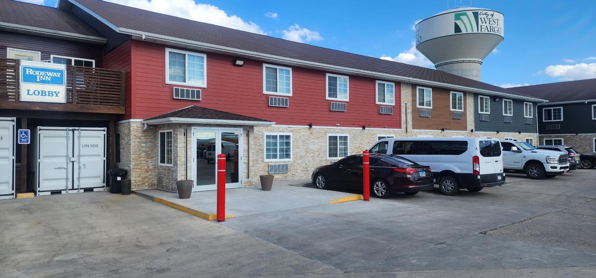 Rodeway Inn West Fargo Exterior foto
